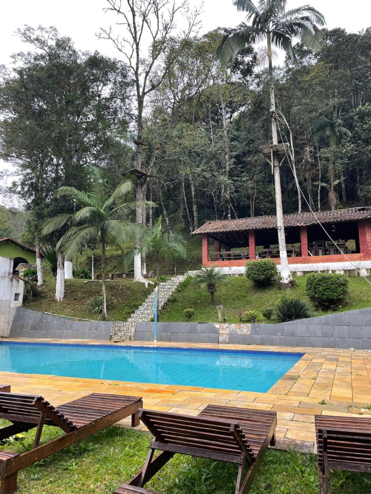Villa Sitio Saramandaia Juquitiba Exterior foto